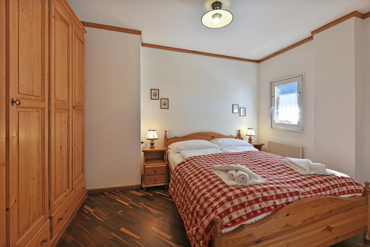 Residence Casa Metz Santa Cristina Val Gardena Екстер'єр фото