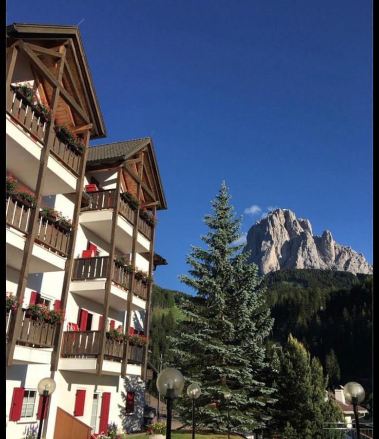 Residence Casa Metz Santa Cristina Val Gardena Екстер'єр фото